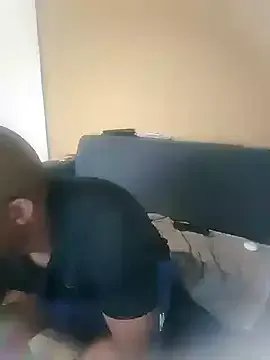 Freechat Sgeme325is on StripChat