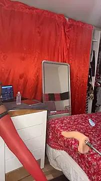Shantel-Olivia — Open Pussy from behind