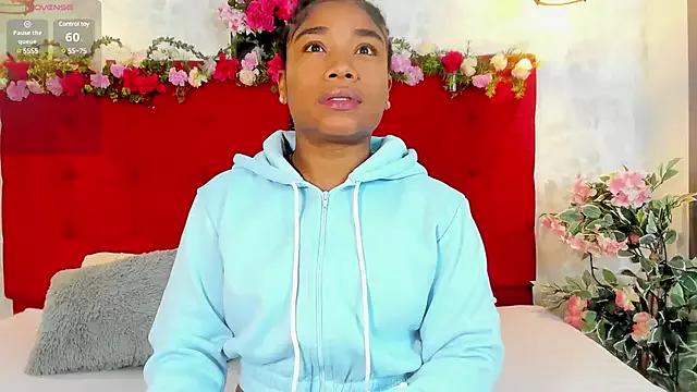 SilvannaFit — Bodybuilder poses