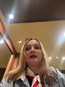 StripChat SneakyDomina_Tattii is Freechat SneakyDomina_Tattii — Squirtmess At public bar