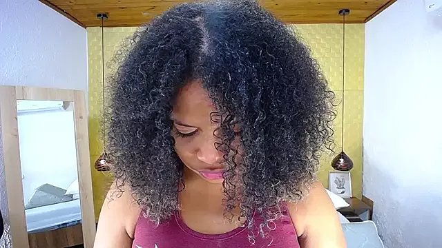 Freechat Squirter_pussybomb on StripChat