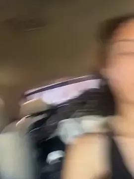 Freechat starrynikki on StripChat