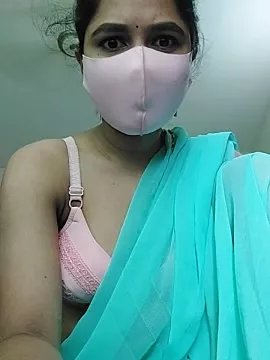 Freechat Suvosri on StripChat