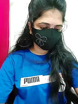 Freechat Suvosri on StripChat