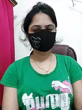 Freechat Suvosri on StripChat