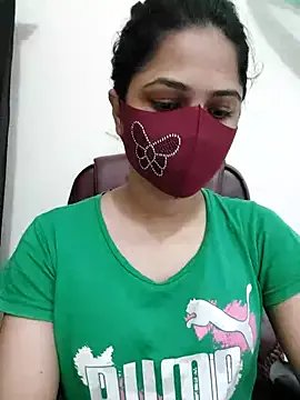 Freechat Suvosri on StripChat