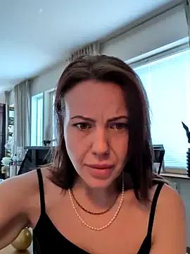 StripChat SwedishBaabe is Freechat SwedishBaabe — Slynan fr bli vt