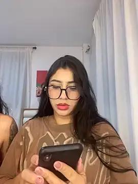 Sweet_and_Rous0 — lesbian hot show
