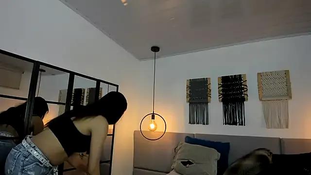 Sweet_camille on StripChat 