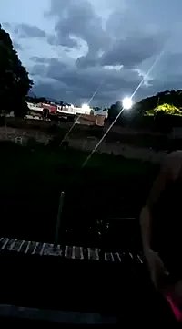 Freechat sweet_outdoor_charm on StripChat