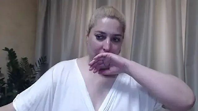 Private sweetpussy13 on StripChat