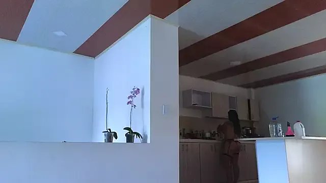 Freechat tatiana_big_ass_boobs on StripChat