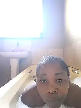Freechat Thickchocolatex2 on StripChat