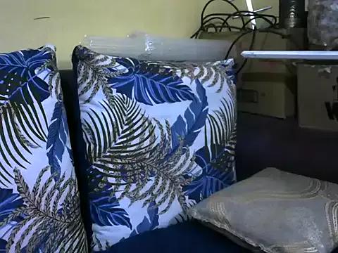 Freechat Thicky_ridder on StripChat