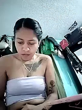 Freechat Tiphanydirty3 on StripChat