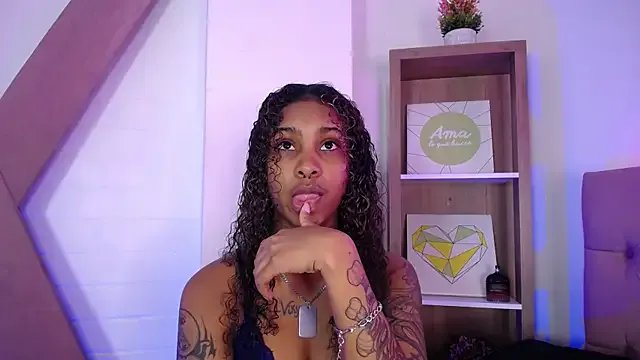 Triipsy on StripChat 