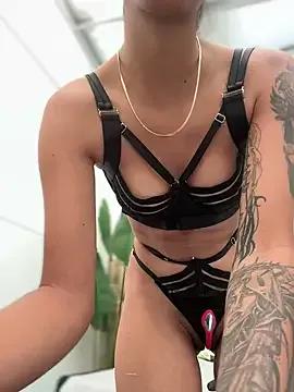 TweetiePieXXX — HI GIRLS