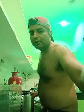 vardh033 on StripChat