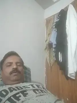 vardh033 on StripChat