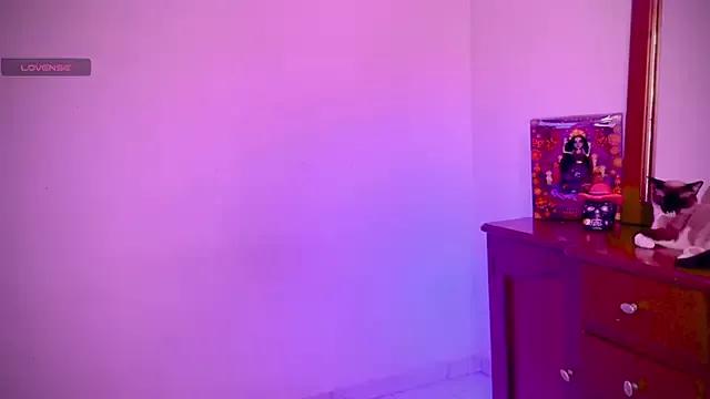 Freechat Varya_Ferreira on StripChat