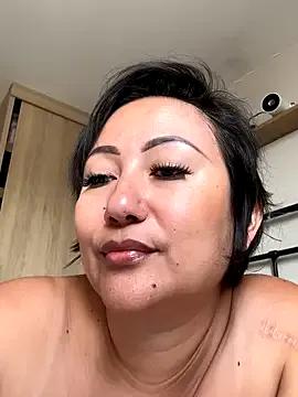 Victoria-Harper — oil ur sexy body queen
