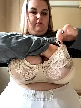 Vita9728 — Show big tits