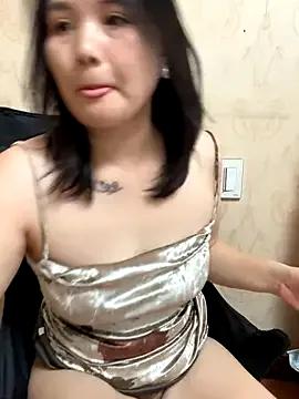 Freechat xiaoxiao101 on StripChat