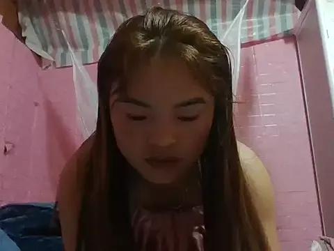 Yanchan_11 — show breast display