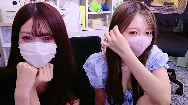 Group yuki-chi on StripChat