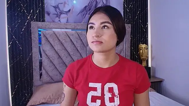 Zayda_1 on StripChat